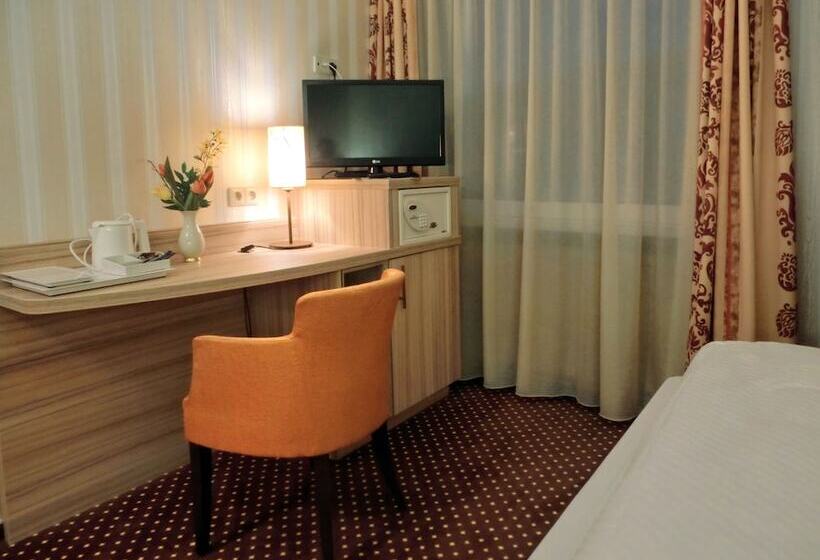 스탠다드 싱글 룸, Alte Post