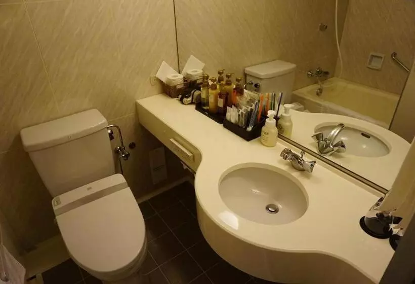 Standard-huone, Belnatio