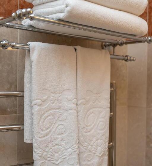 اتاق پنت هاوس, Bristol