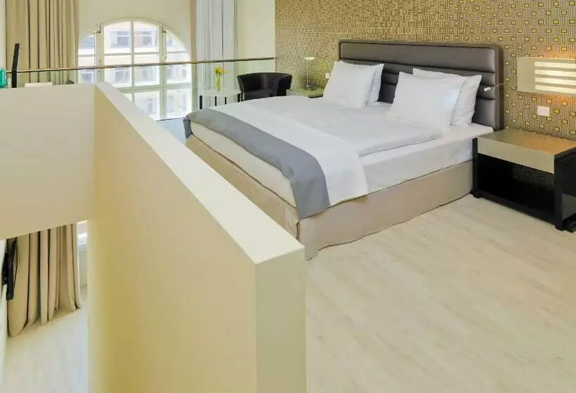 Duplex Room