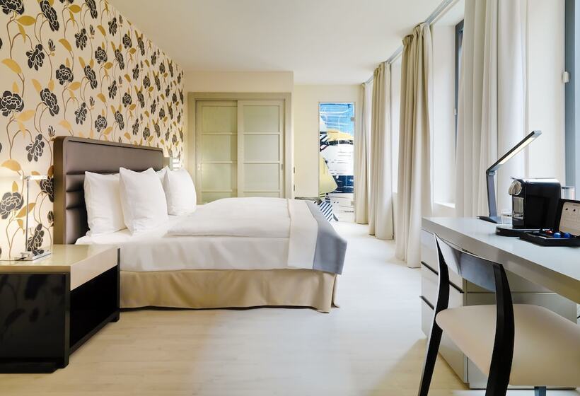 اتاق لوکس, H10 Berlin Ku'damm
