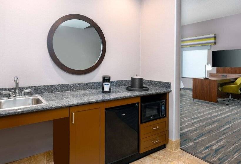 Номер Стандарт, Hampton Inn & Suites Hartford/farmington