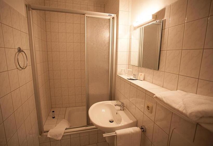 חדר סטנדרט יחיד, Haus Union