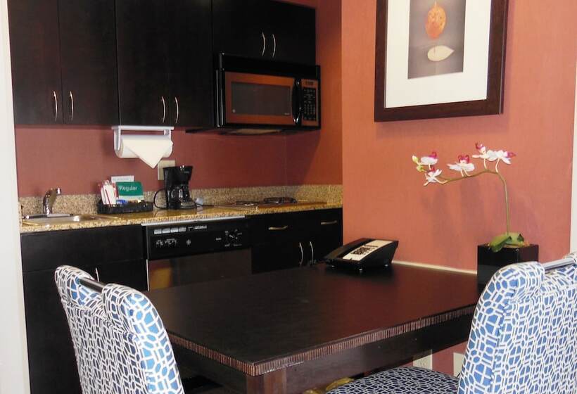 Suite met 2 Slaapkamers, Homewood Suites By Hilton Louisvilleeast