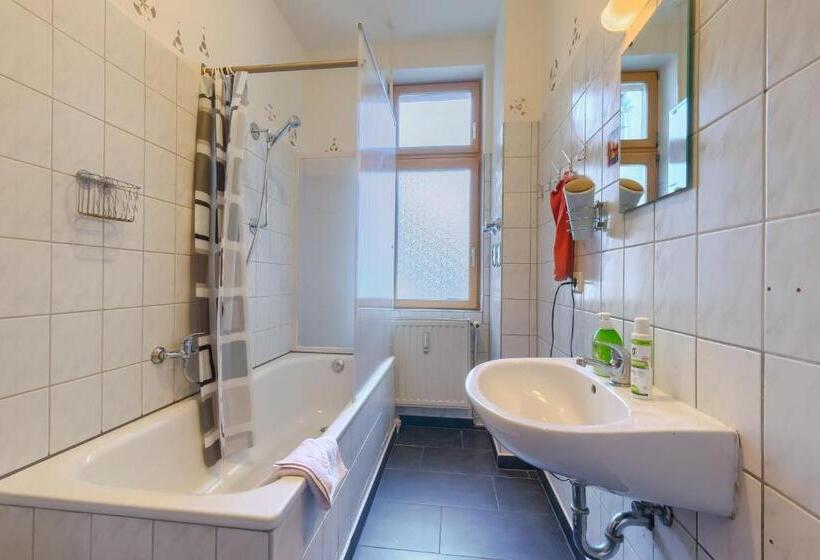 四人标准间, Hostel Lollis Homestay Dresden