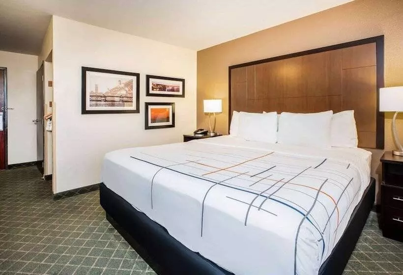 デラックスルーム, La Quinta By Wyndham Portland Airport