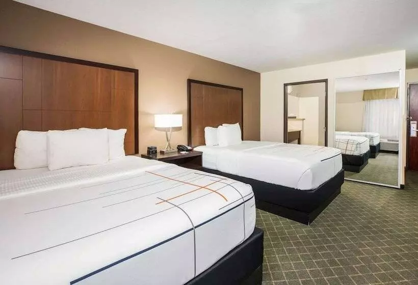 身障者適用スイートルーム, La Quinta By Wyndham Portland Airport