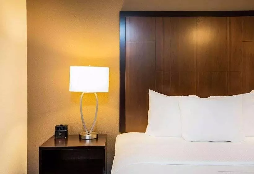 デラックスルーム, La Quinta By Wyndham Portland Airport