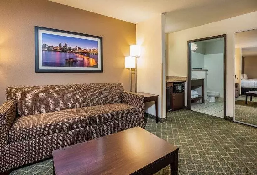 身障者適用スイートルーム, La Quinta By Wyndham Portland Airport