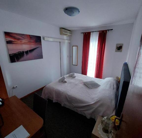 غرفة قياسية, Villa Vilma