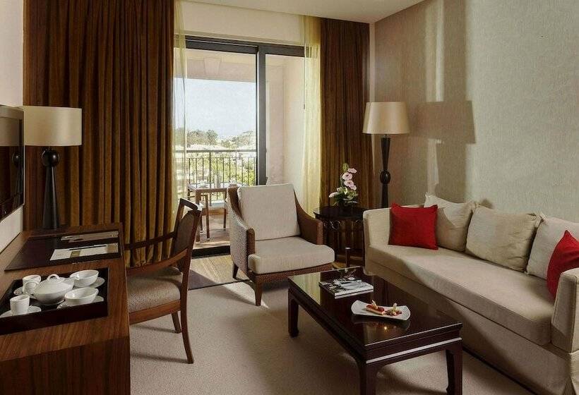 סוויטה, Cascade Wellness Resort