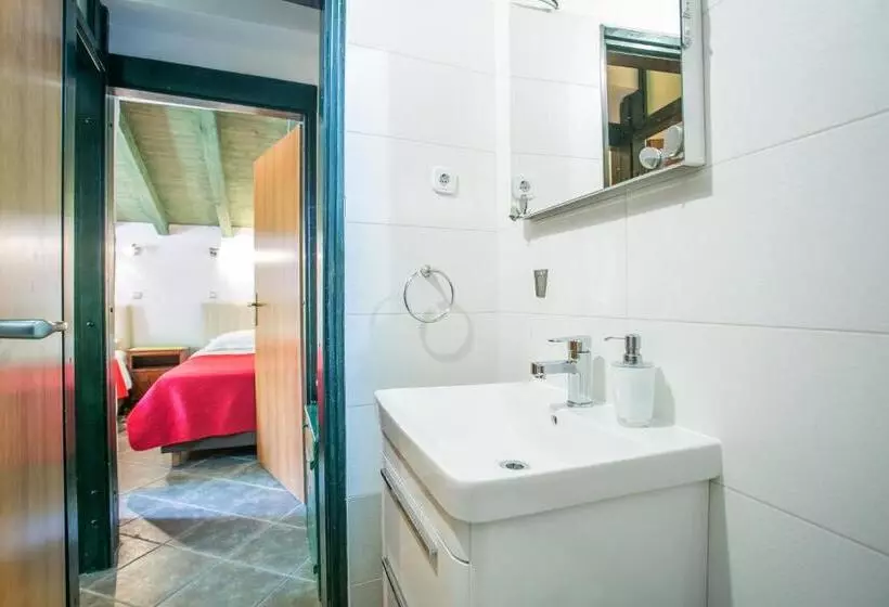 Apartamento 1 Dormitorio con Terraza, Garden Apartment