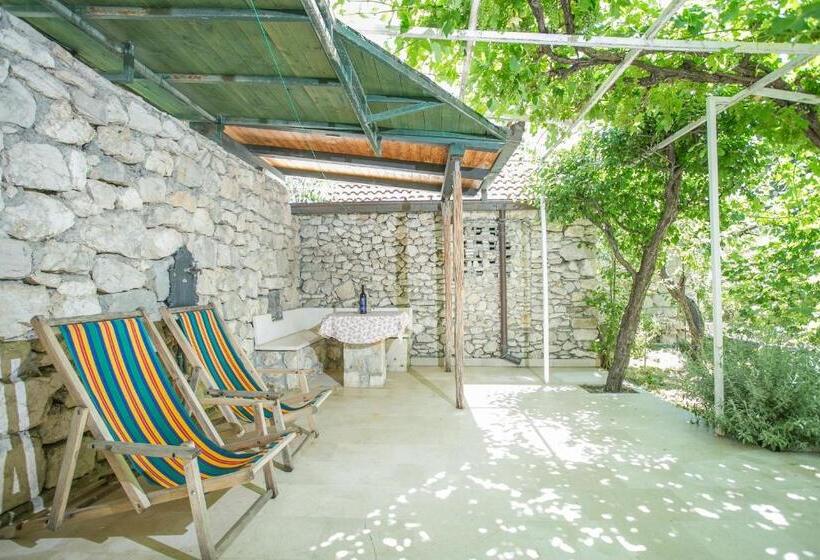 דירת חדר עם טרסה, Garden Apartment