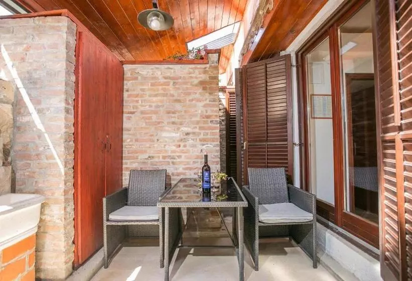 Apartamento 2 Dormitorios, Garden Apartment