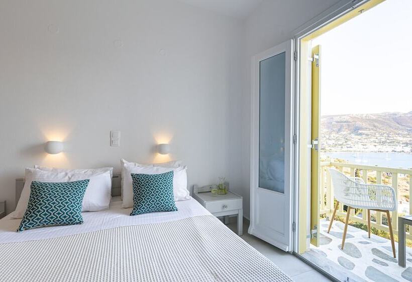 ファミリールーム, Akrotiri