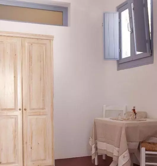 Perhehuoneisto, Anatoli Hotel & Spa