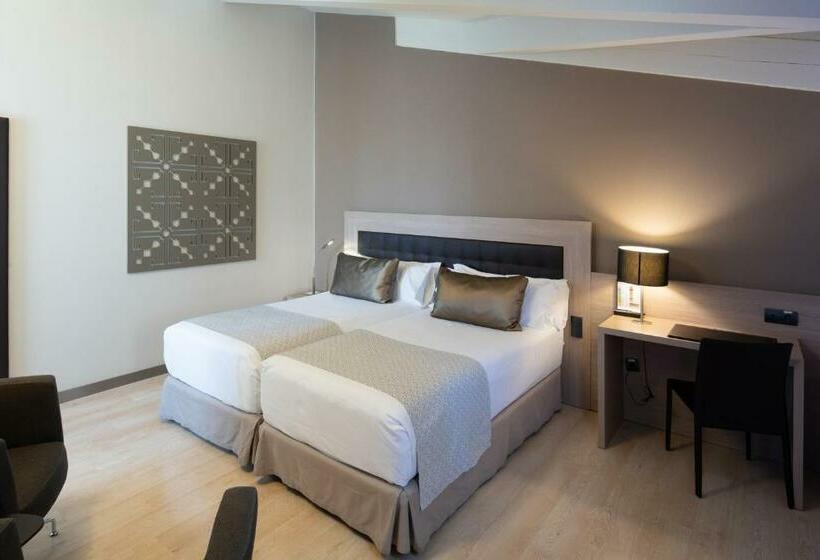 اتاق پرمیوم, Catalonia Plaza Mayor