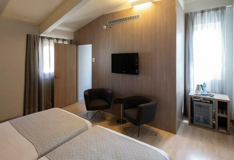 اتاق پرمیوم, Catalonia Plaza Mayor