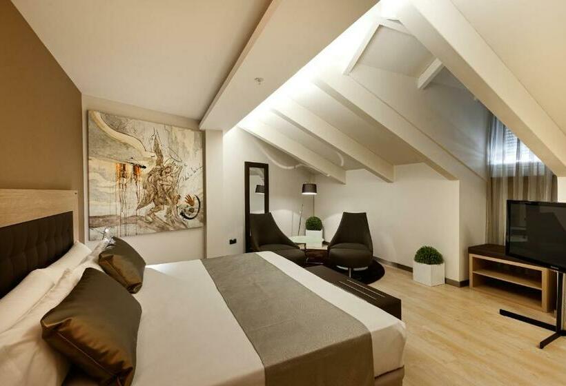 سوییت, Catalonia Plaza Mayor