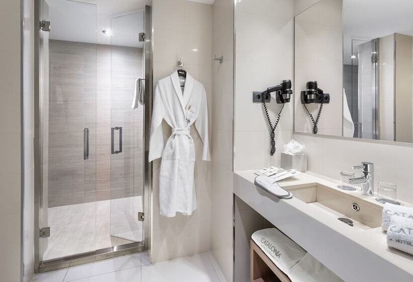 Premium room with terrace, Catalonia Plaza Mayor