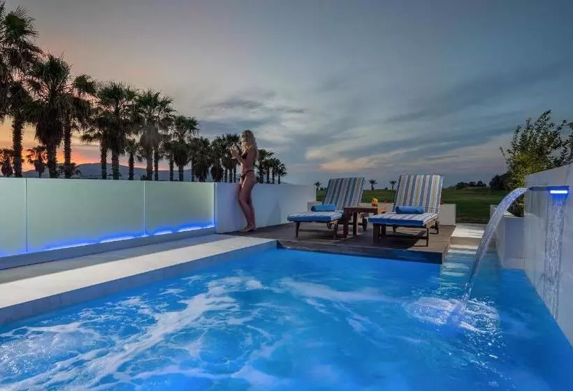 Suite with Pool, Delfina Tropic Beach