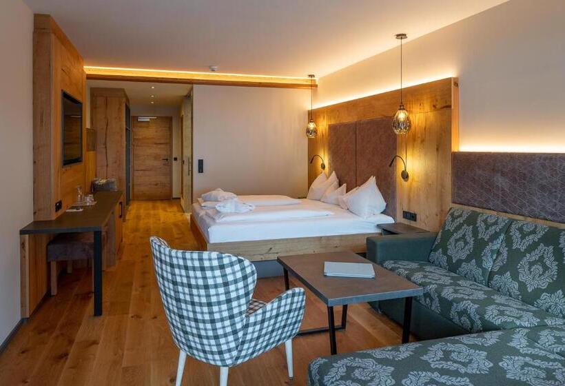 Номер Стандарт Вид на Горы, Jagdschlössl