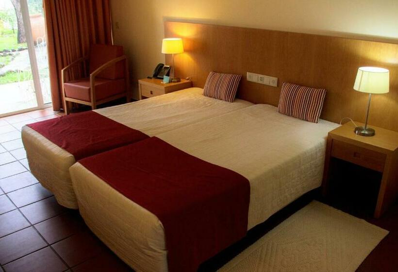 חדר בסיסי, Inatel Oeiras