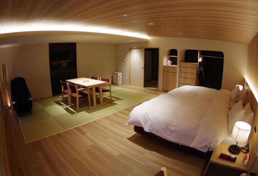 4인용 스탠다드 룸, Kasuga