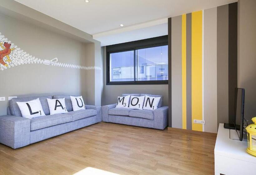 Апартаменты 3 Спальни, Acta Laumon