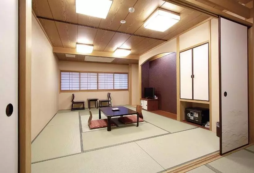 スーペリアファミリールーム, Ryokan Sanoya