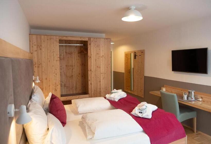 스탠다드 룸, Santner,