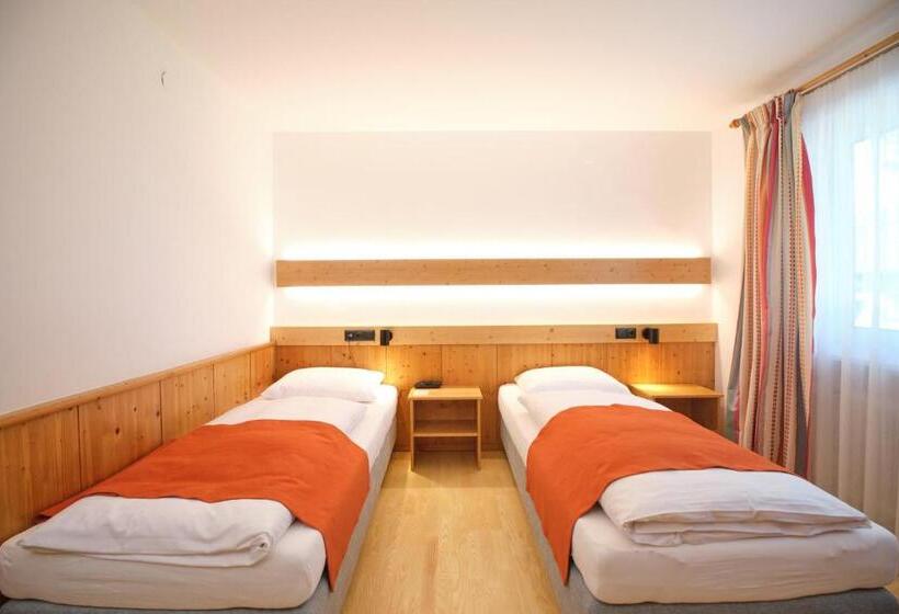 스탠다드 룸 가든 전망, Santner,