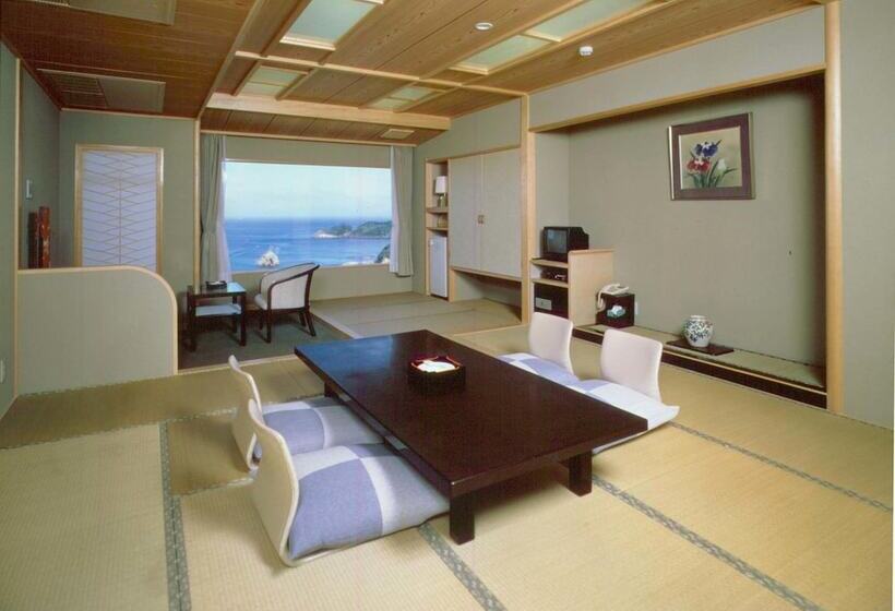 Номер Стандарт Вид на Море, Shimoda View