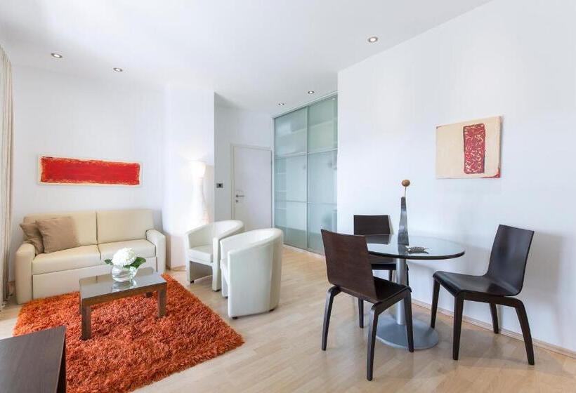 جناح كلاسيكي, Villa Annette