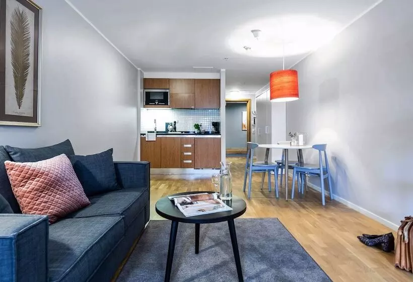 スタンダードスタジオ, Biz Apartment Gärdet
