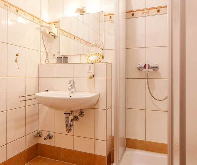 スタンダードルーム, Altora Eisenbahn Themen