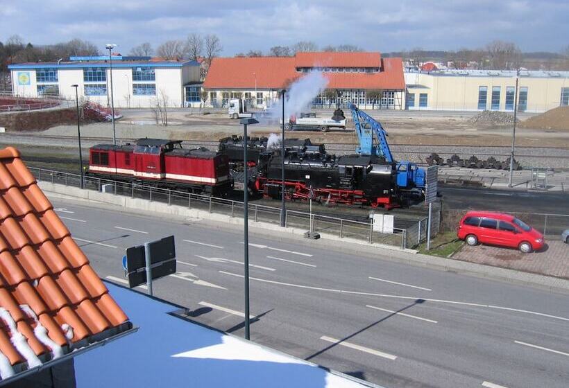 デラックススイート, Altora Eisenbahn Themen