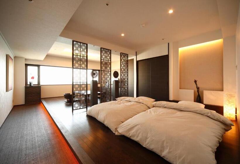 اتاق سوپریور با چشم‌انداز دریا, Awaji International Hotel The Sunplaza
