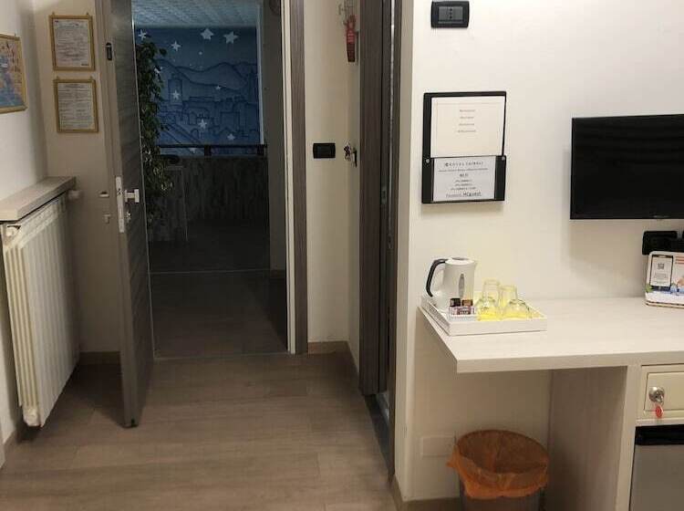 Pokój Comfort, Cairoli