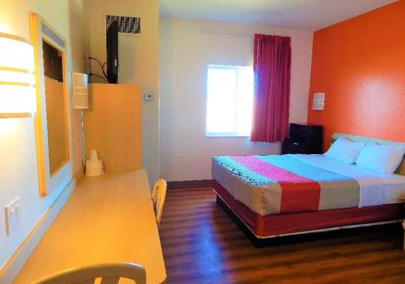 Standard Room King Size Bed