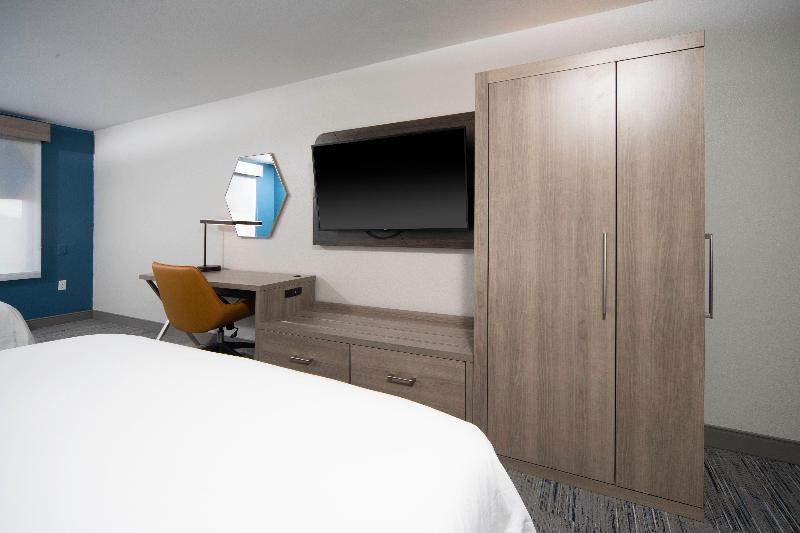 キングサイズベッドのスイートルーム, Holiday Inn Express And Suites Atlanta Johns Creek, An Ihg