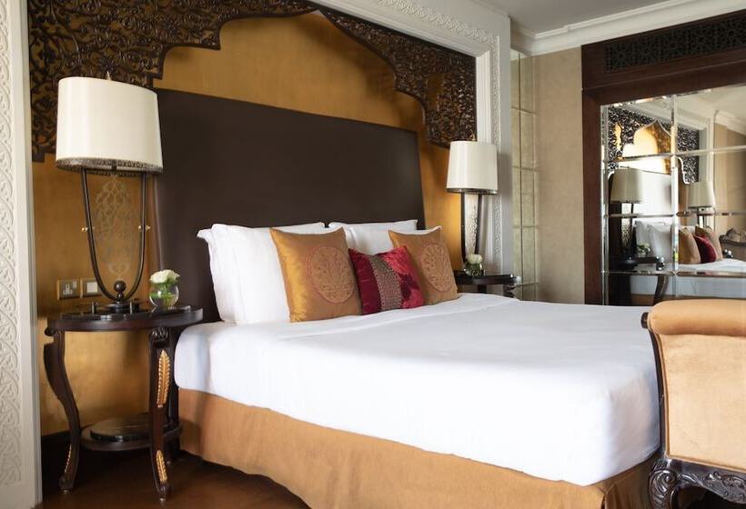 Апартаменты Deluxe 2 Спальни, Jumeirah Zabeel Saray Dubai
