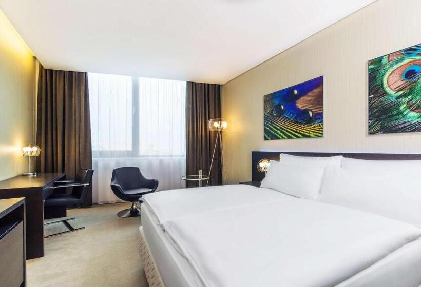 اتاق استاندارد, NH Bratislava Gate One