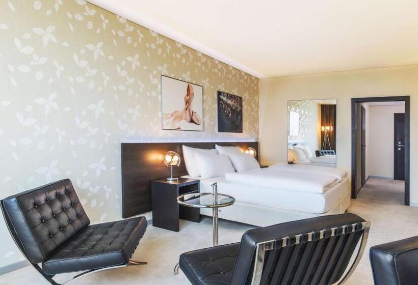 اتاق استاندارد, NH Bratislava Gate One