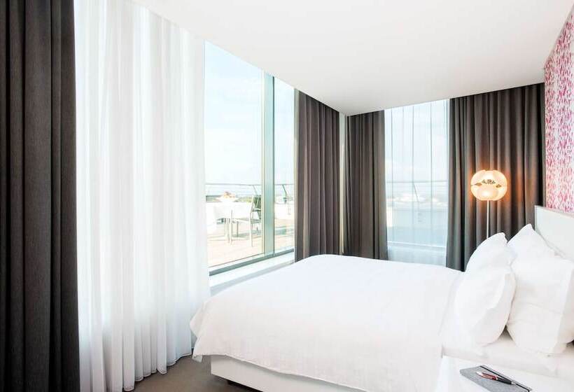 سوییت, NH Bratislava Gate One