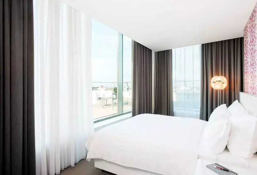 スイート, NH Bratislava Gate One