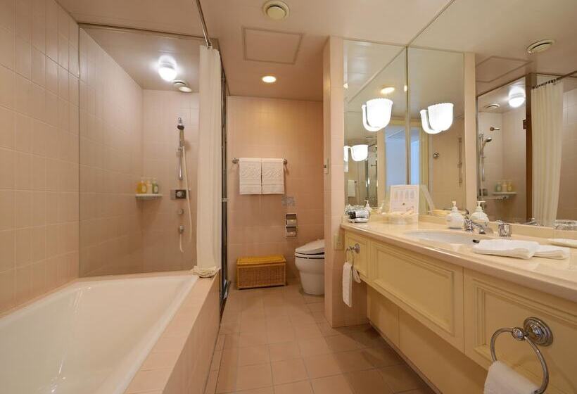 غرفة ديلوكس مطلّة علي الحديقة, Sendai Royal Park