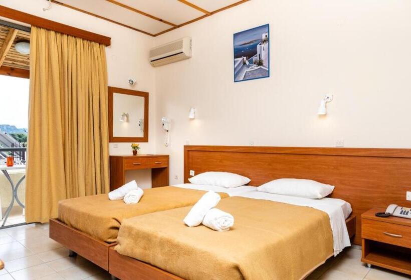 스탠다드 스튜디오, Ilyssion Holidays