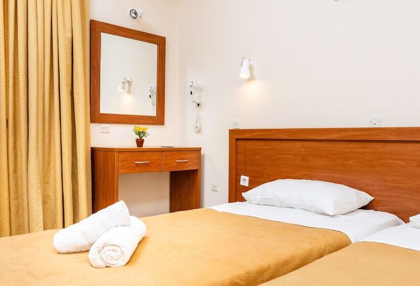 Студия Стандарт, Ilyssion Holidays