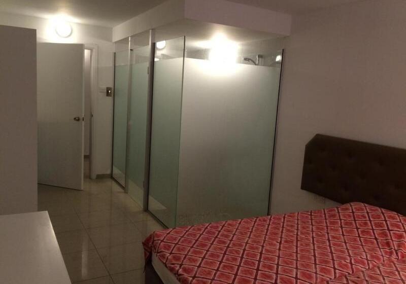 4인용 스탠다드 룸, Pambos Napa Rocks Adults Only